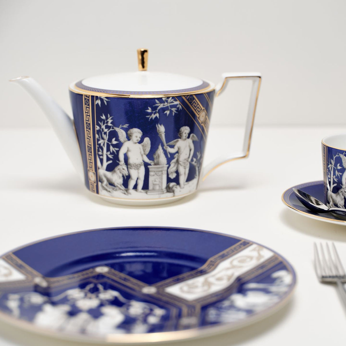 Renaissance Gold Teapot and Teacup Saucer Set of 2