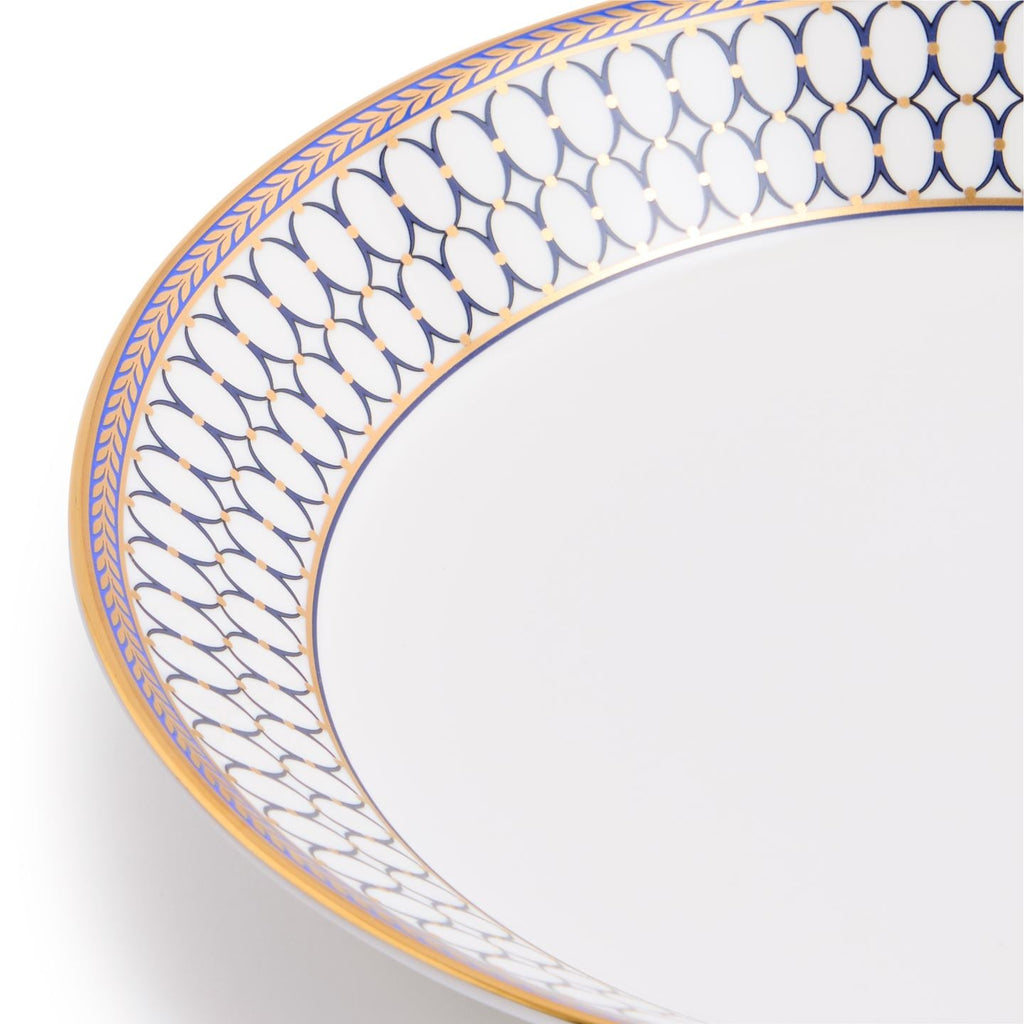 Renaissance Gold 8 Piece Dinnerware Set