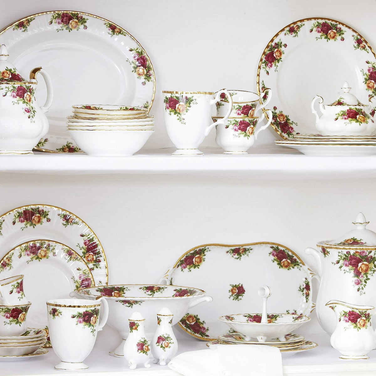 Royal Albert Old Country Roses Medium Regal Tray