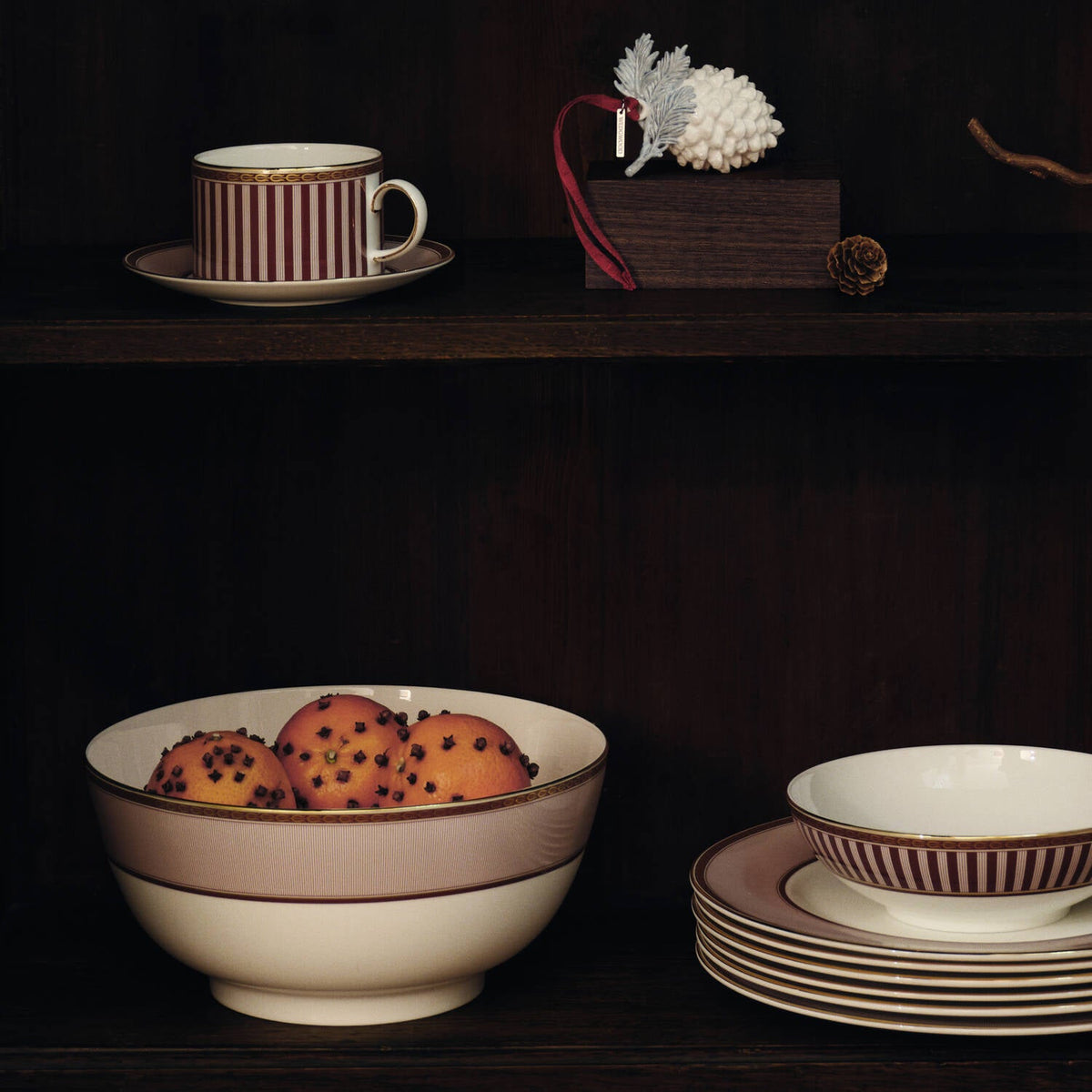 Splendour Red Serving Bowl