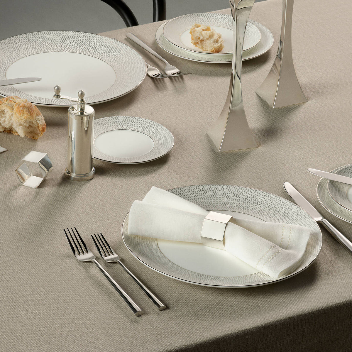 Gio Platinum Plate